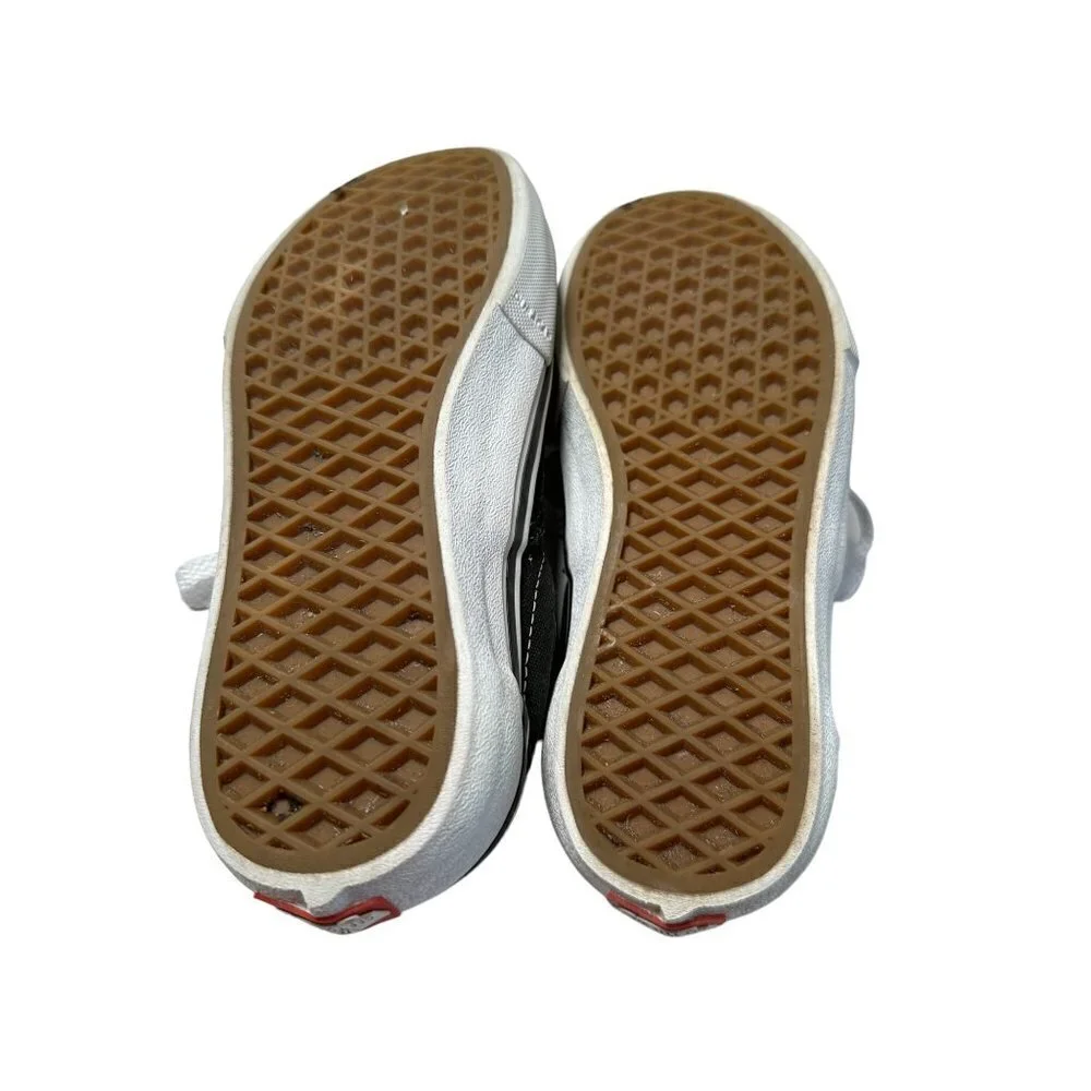 Vans black Era Pro sneakers, size‎ 4